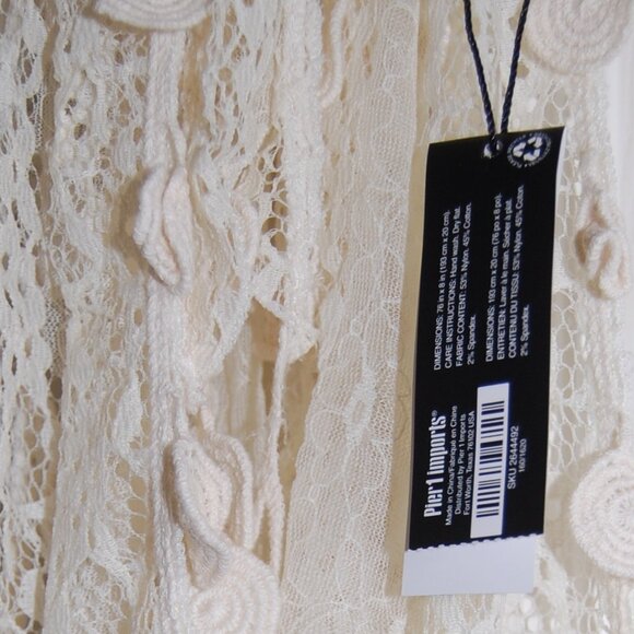 NWT Pier 1 Beige Crochet Lace Scarf - Picture 5 of 7